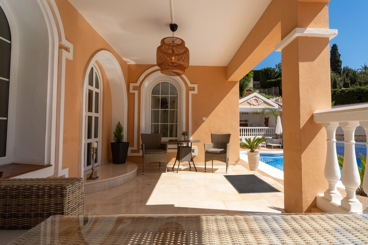 5 Bed Townhouse for sale in Mijas Costa Costa Del Sol, Málaga, Spain