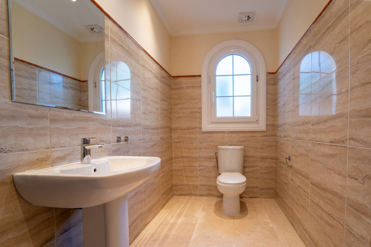 5 Bed Townhouse for sale in Mijas Costa Costa Del Sol, Málaga, Spain