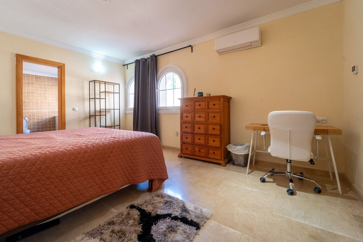 5 Bed Townhouse for sale in Mijas Costa Costa Del Sol, Málaga, Spain