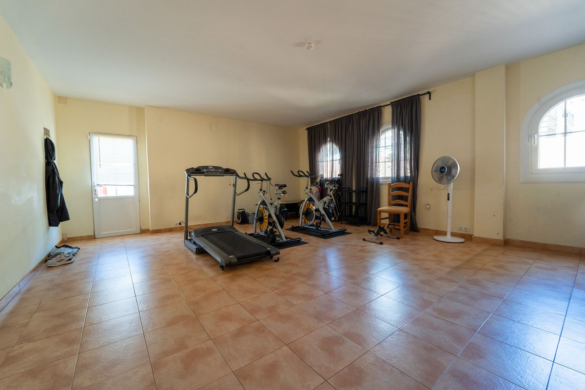 5 Bed Townhouse for sale in Mijas Costa Costa Del Sol, Málaga, Spain