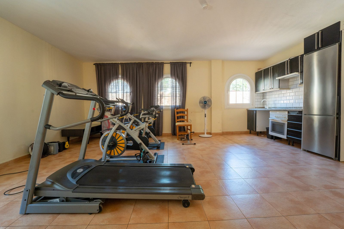 5 Bed Townhouse for sale in Mijas Costa Costa Del Sol, Málaga, Spain