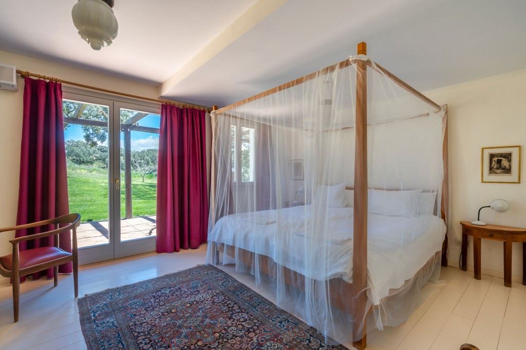 8 Bed Townhouse for sale in Ronda Costa Del Sol, Málaga, Spain