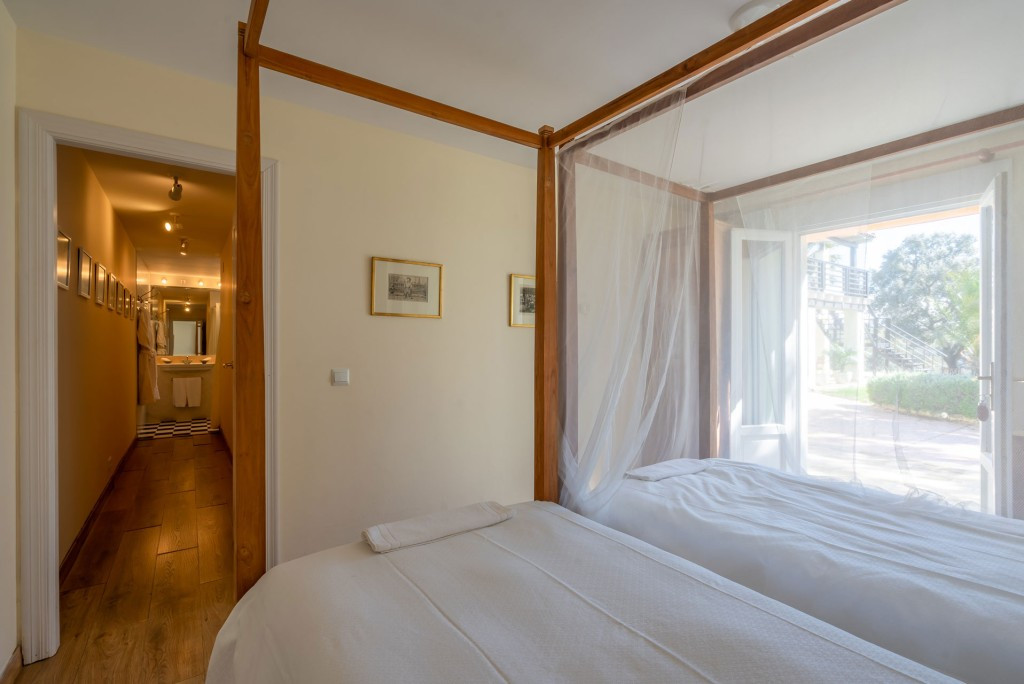8 Bed Townhouse for sale in Ronda Costa Del Sol, Málaga, Spain