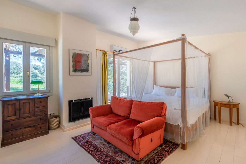 8 Bed Townhouse for sale in Ronda Costa Del Sol, Málaga, Spain