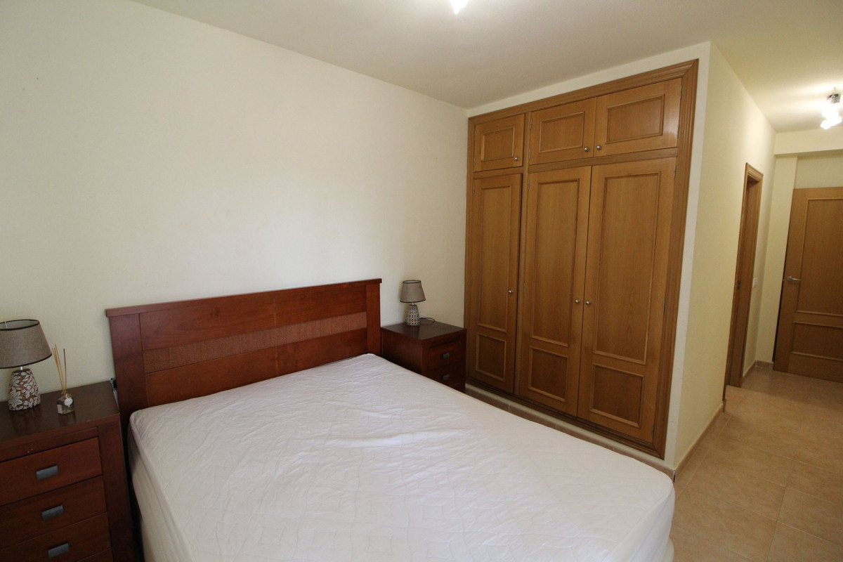 2 Bed Apartment for sale in Guardamar Del Segura Costa Blanca, Alicante, Spain