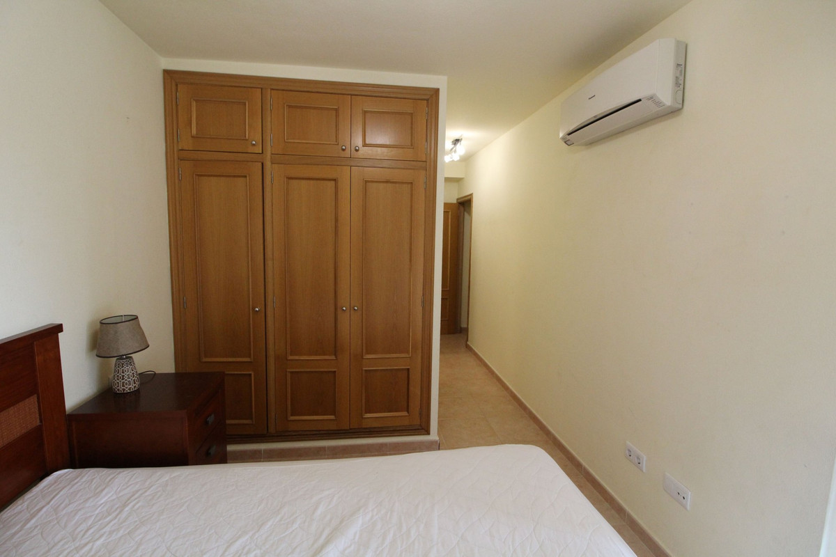 2 Bed Apartment for sale in Guardamar Del Segura Costa Blanca, Alicante, Spain