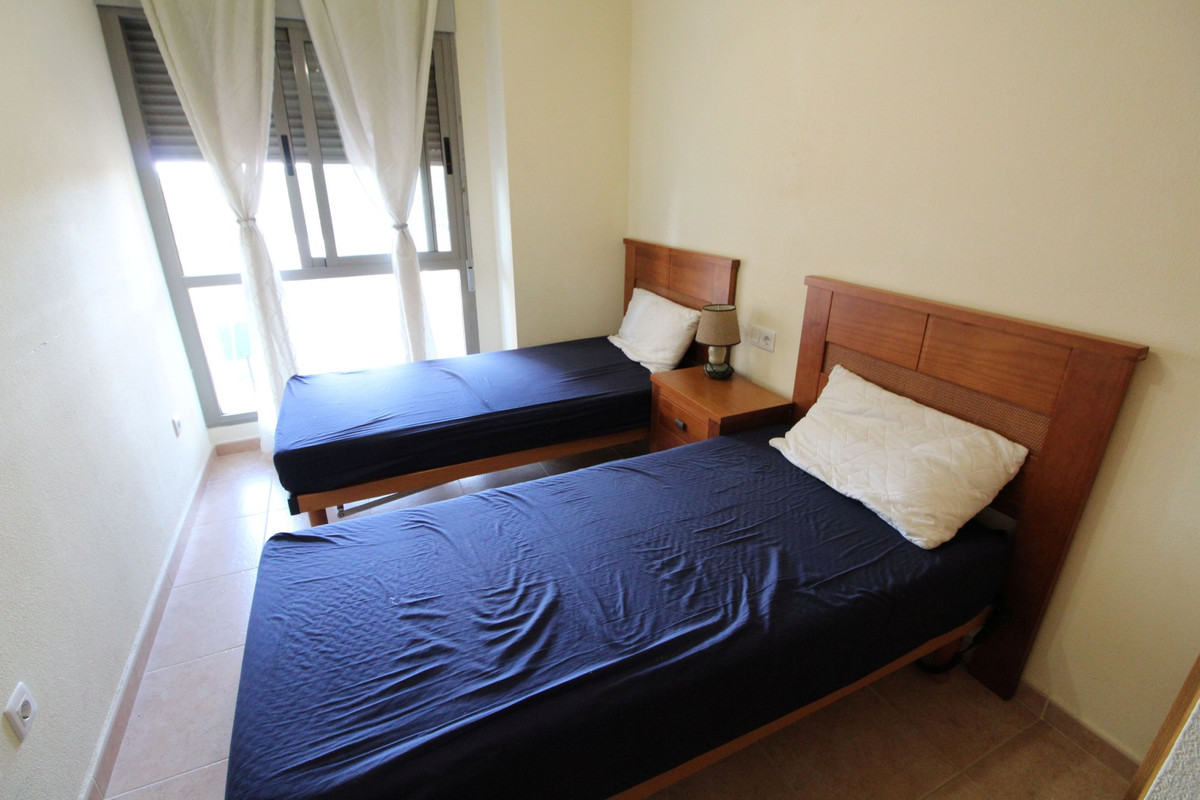 2 Bed Apartment for sale in Guardamar Del Segura Costa Blanca, Alicante, Spain