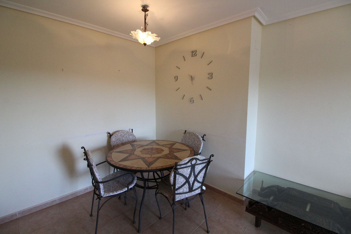 2 Bed Apartment for sale in Guardamar Del Segura Costa Blanca, Alicante, Spain
