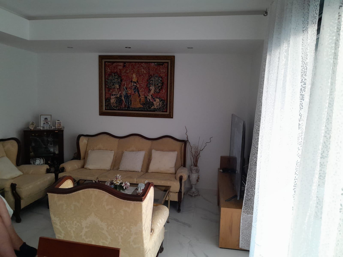 3 Bed Apartment for sale in Torrevieja Costa Blanca, Alicante, Spain