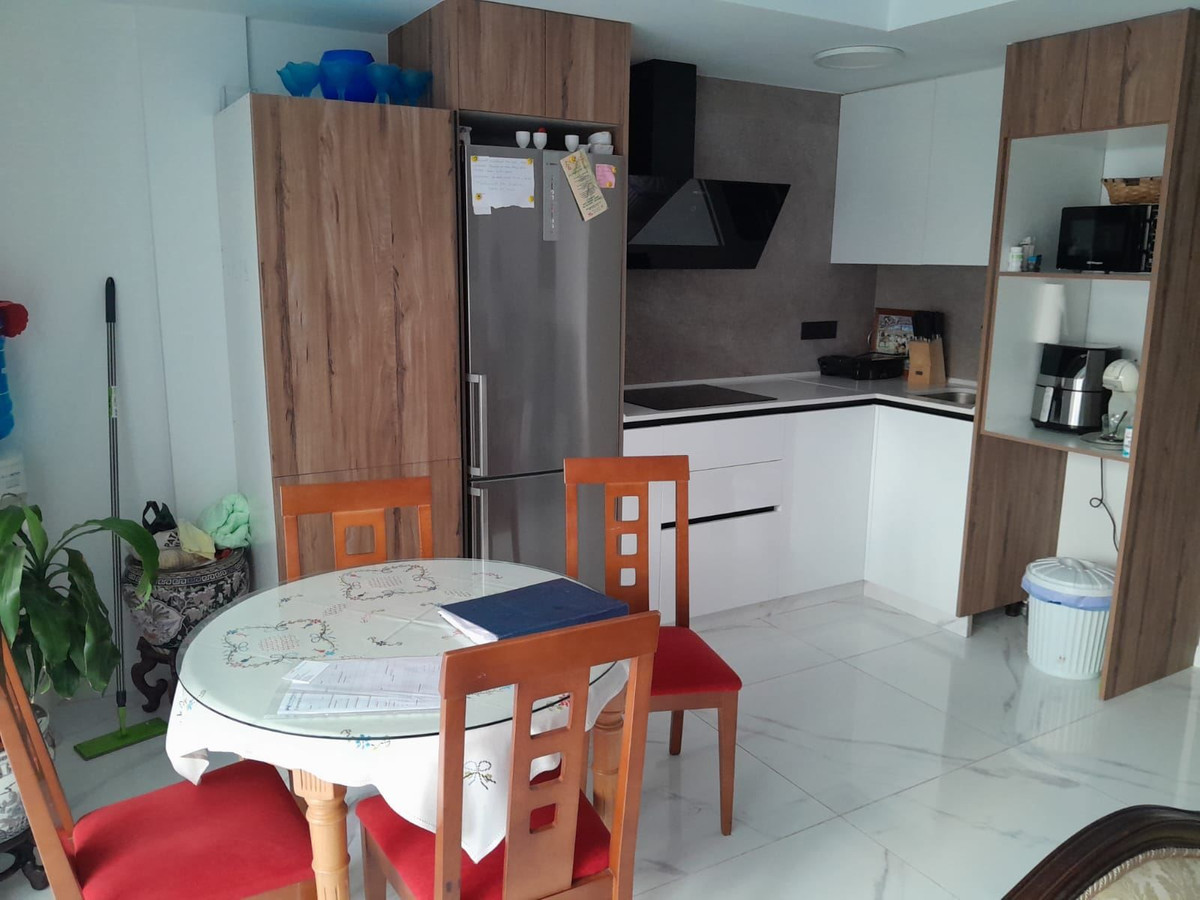 3 Bed Apartment for sale in Torrevieja Costa Blanca, Alicante, Spain