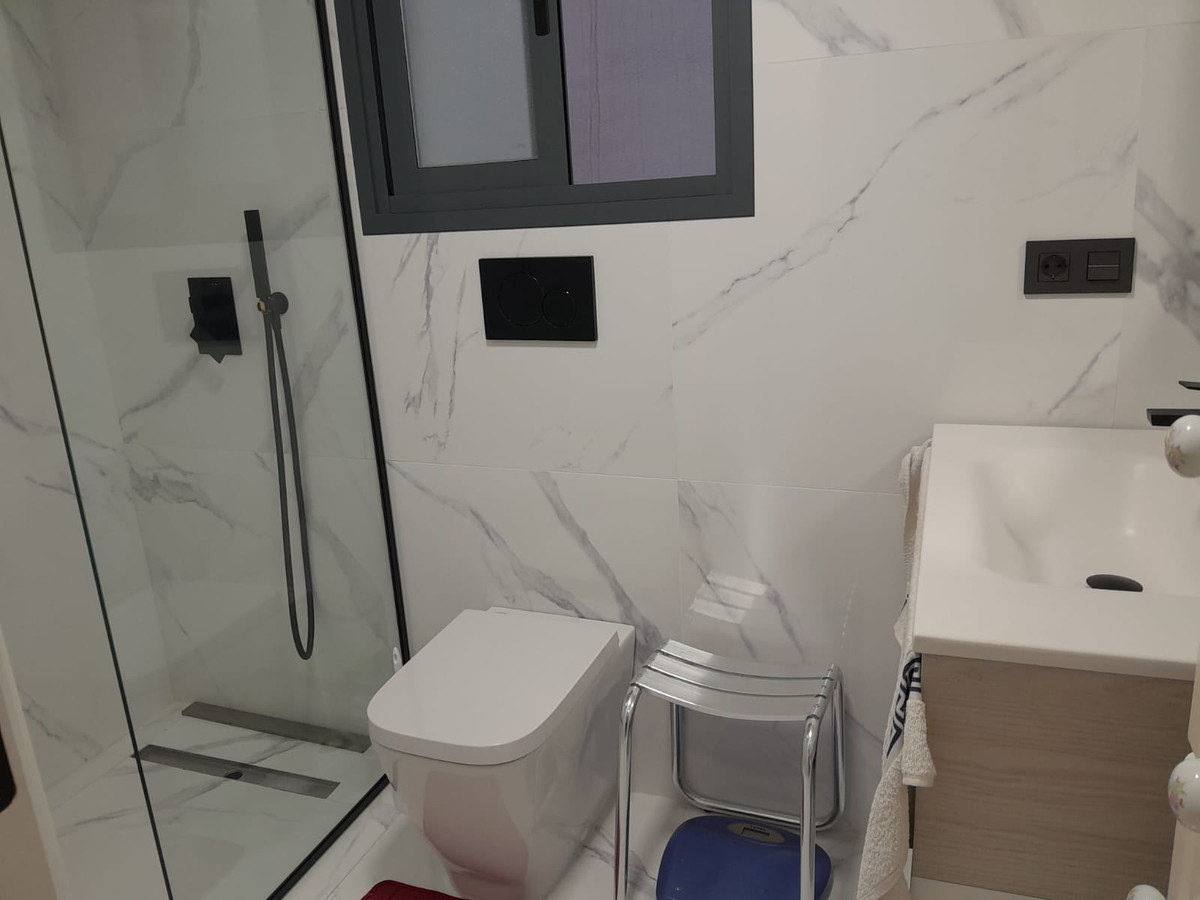 3 Bed Apartment for sale in Torrevieja Costa Blanca, Alicante, Spain