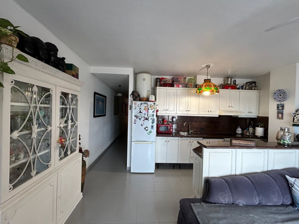 Se vende Apartamento Planta Media de 3 dormitorios en Costa Blanca, Alicante, España