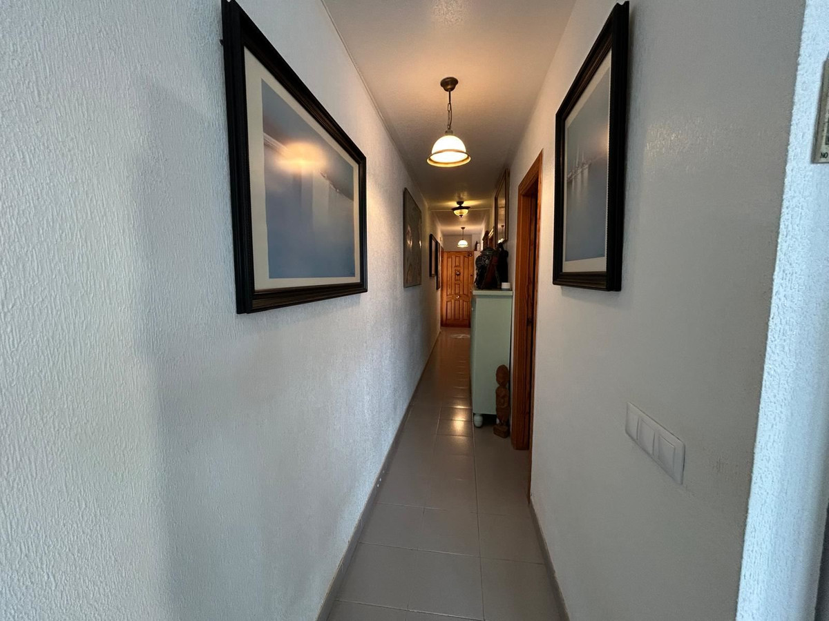 Se vende Apartamento Planta Media de 3 dormitorios en Costa Blanca, Alicante, España