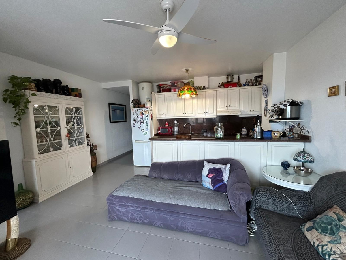 Se vende Apartamento Planta Media de 3 dormitorios en Costa Blanca, Alicante, España