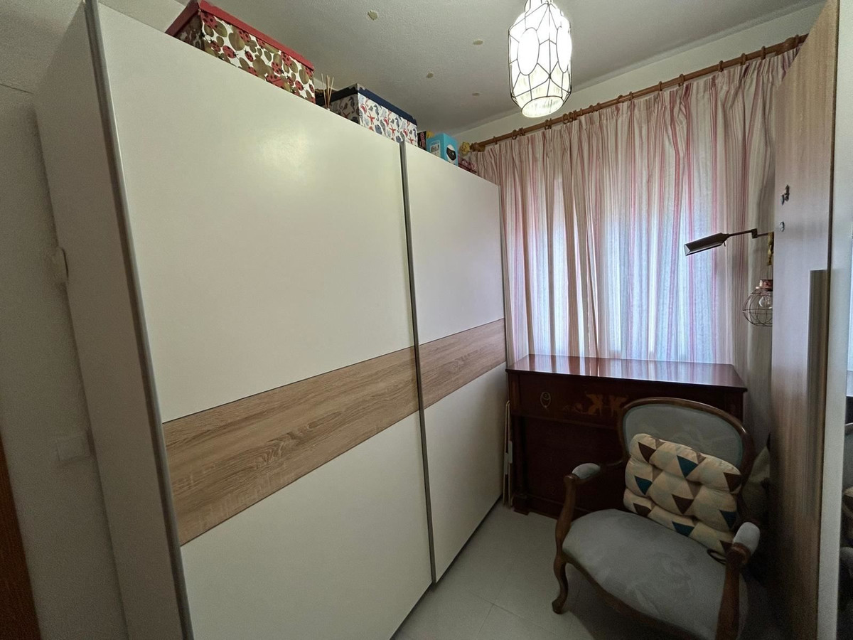 Se vende Apartamento Planta Media de 3 dormitorios en Costa Blanca, Alicante, España