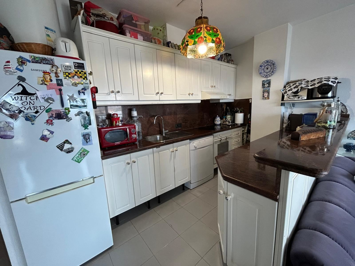 Se vende Apartamento Planta Media de 3 dormitorios en Costa Blanca, Alicante, España