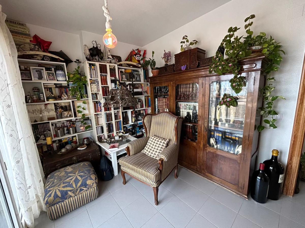 Se vende Apartamento Planta Media de 3 dormitorios en Costa Blanca, Alicante, España