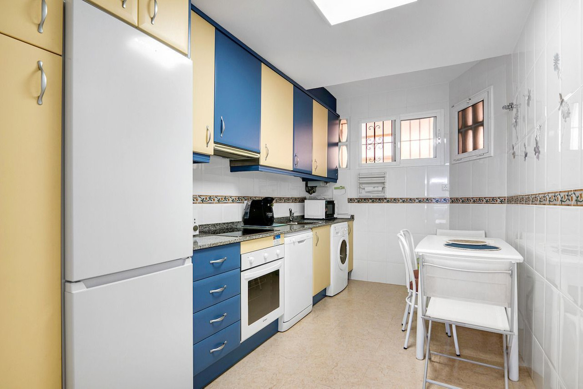 2 Bed Apartment for sale in Calpe Costa Blanca, Alicante, Spain
