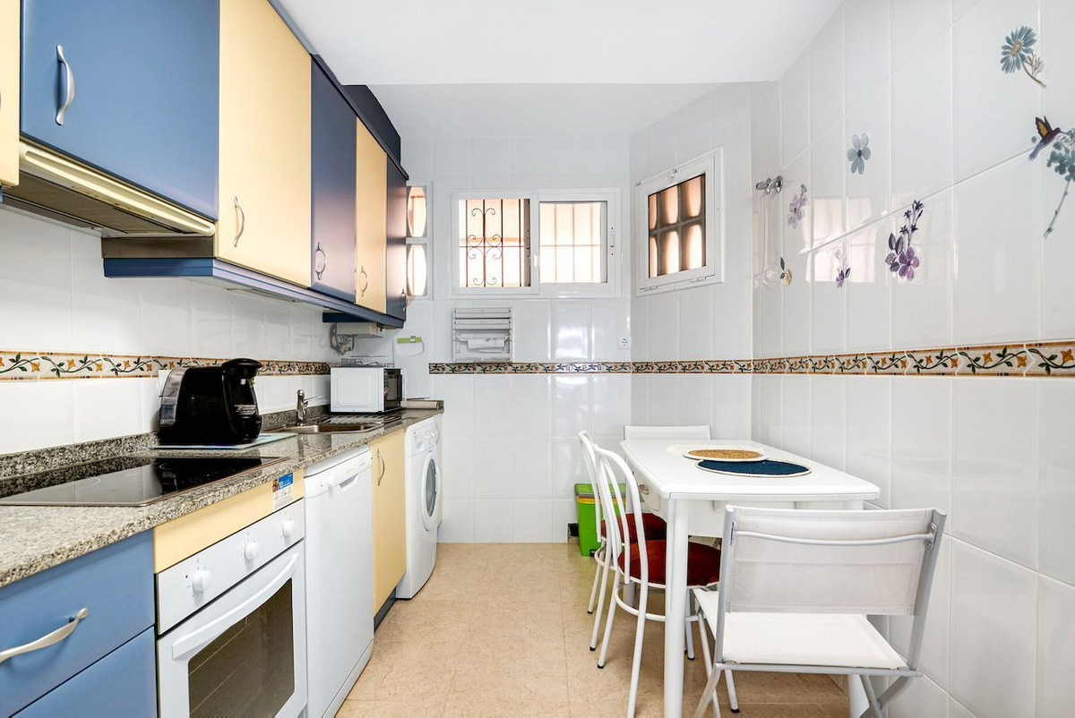 2 Bed Apartment for sale in Calpe Costa Blanca, Alicante, Spain