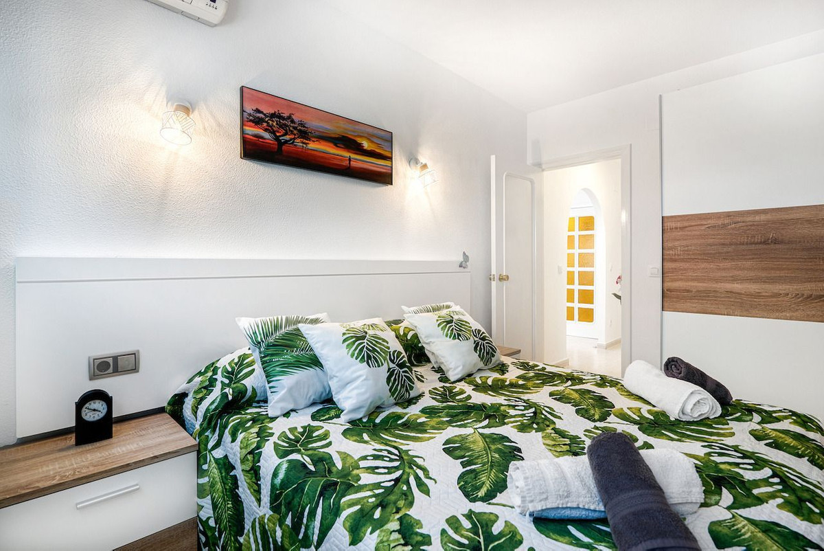 2 Bed Apartment for sale in Calpe Costa Blanca, Alicante, Spain
