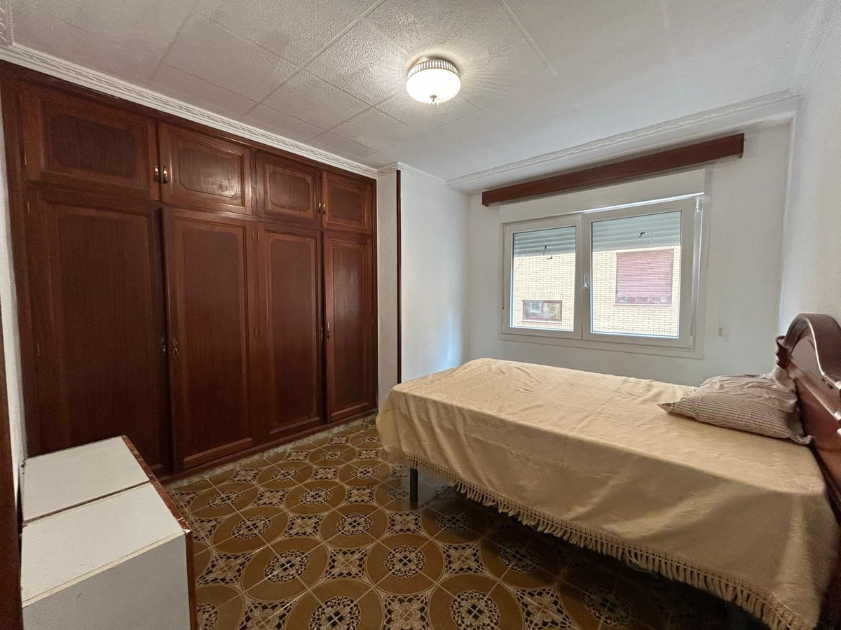 Se vende Apartamento Planta Baja de 4 dormitorios en Costa Blanca, Alicante, España