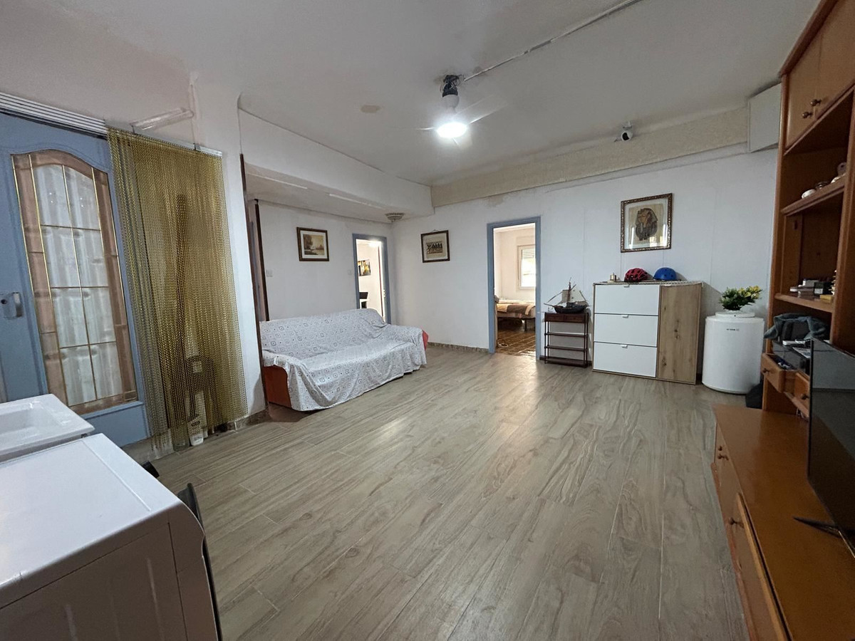 Se vende Apartamento Planta Baja de 4 dormitorios en Costa Blanca, Alicante, España