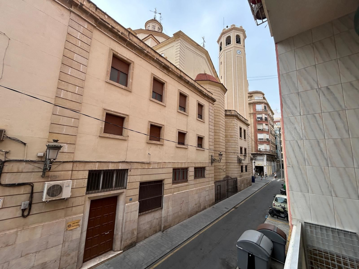 Se vende Apartamento Planta Baja de 4 dormitorios en Costa Blanca, Alicante, España