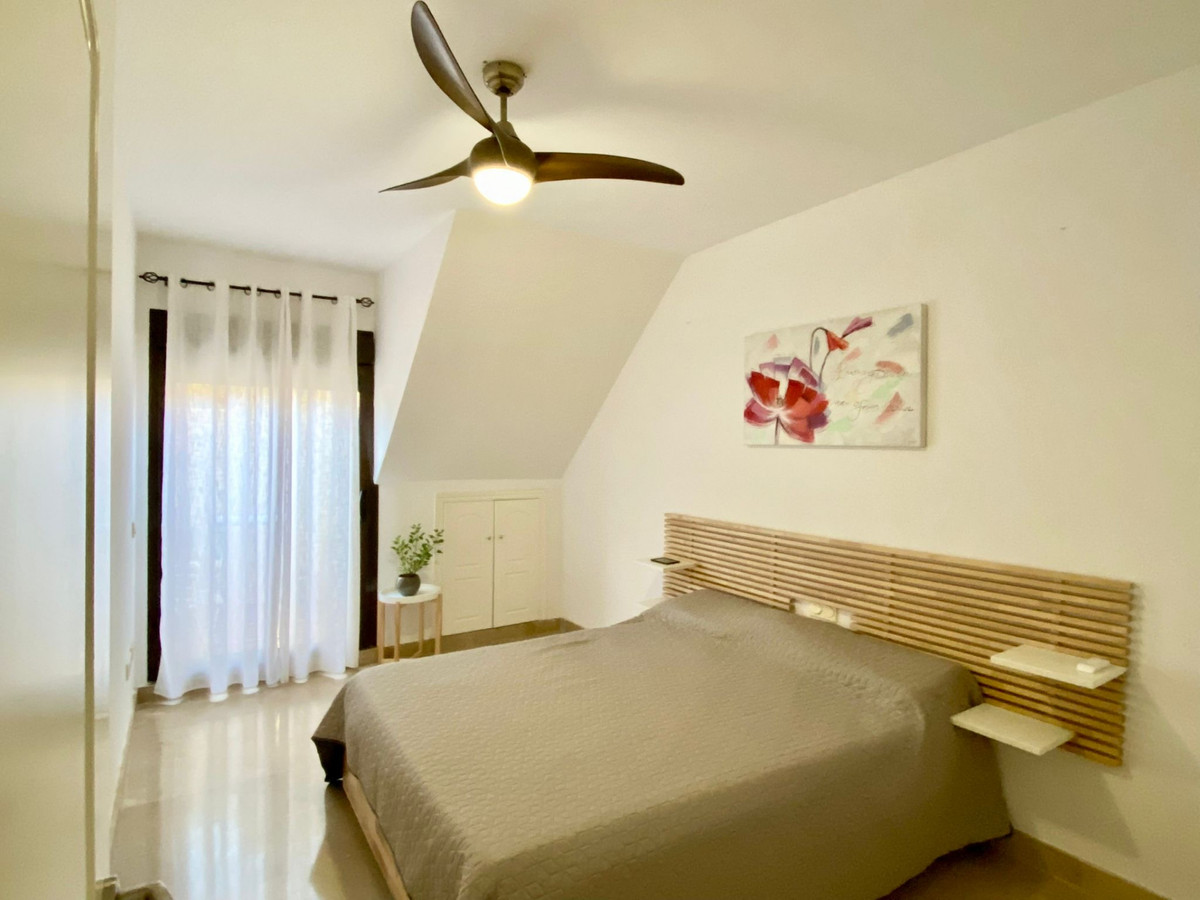 Se vende Ático de 2 dormitorios en Costa Del Sol, Málaga, España