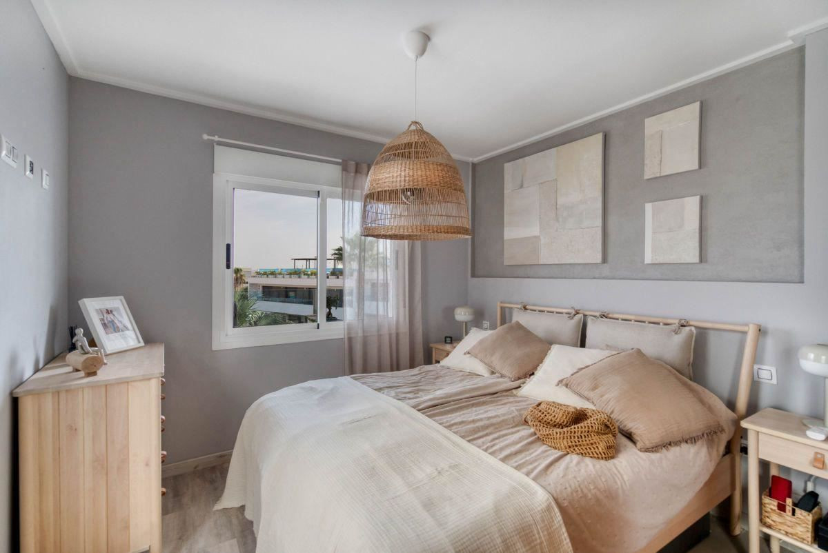Se vende Apartamento Planta Media de 3 dormitorios en Costa Blanca, Alicante, España
