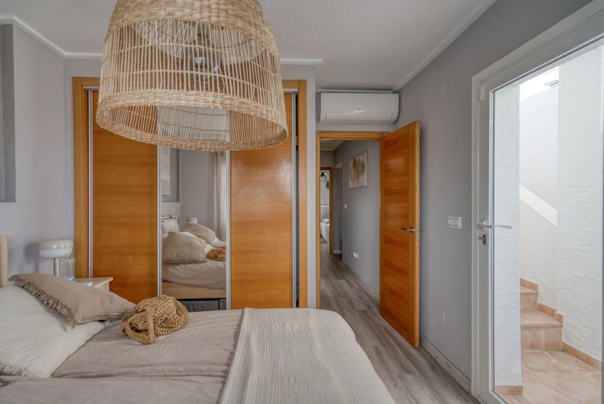 Se vende Apartamento Planta Media de 3 dormitorios en Costa Blanca, Alicante, España