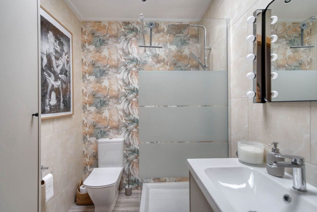 Se vende Apartamento Planta Media de 3 dormitorios en Costa Blanca, Alicante, España