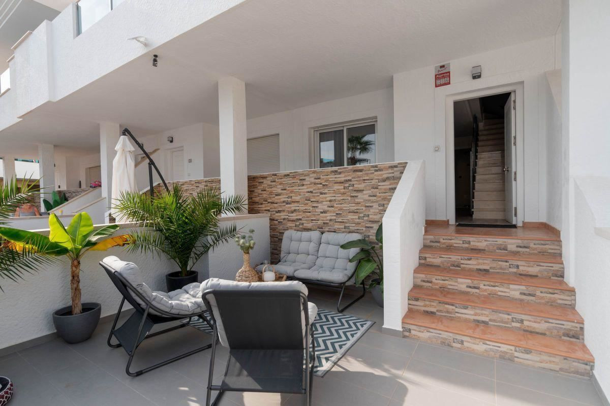 Se vende Apartamento Planta Media de 3 dormitorios en Costa Blanca, Alicante, España