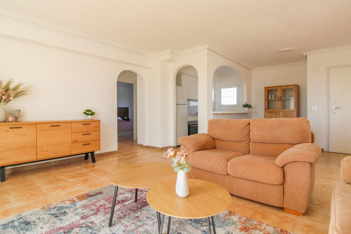 Se vende Apartamento Planta Media de 2 dormitorios en Costa Blanca, Alicante, España