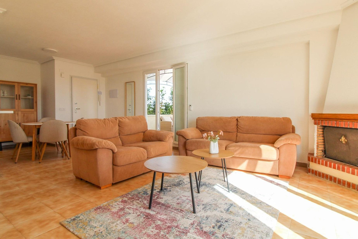 Se vende Apartamento Planta Media de 2 dormitorios en Costa Blanca, Alicante, España