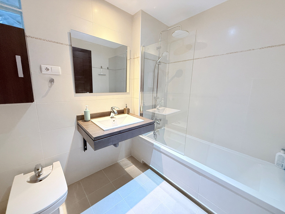Se vende Adosada de 3 dormitorios en Costa Del Sol, Málaga, España