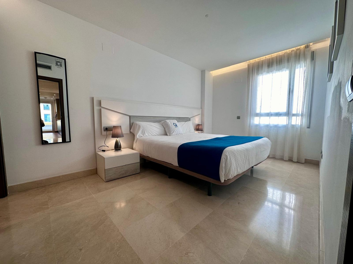 3 Bed Apartment for sale in San Pedro De Alcántara Costa Del Sol, Málaga, Spain