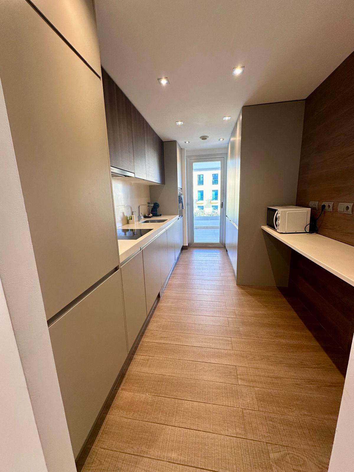 3 Bed Apartment for sale in San Pedro De Alcántara Costa Del Sol, Málaga, Spain