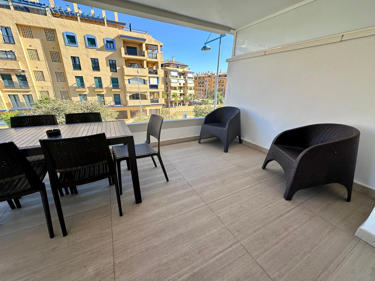 3 Bed Apartment for sale in San Pedro De Alcántara Costa Del Sol, Málaga, Spain