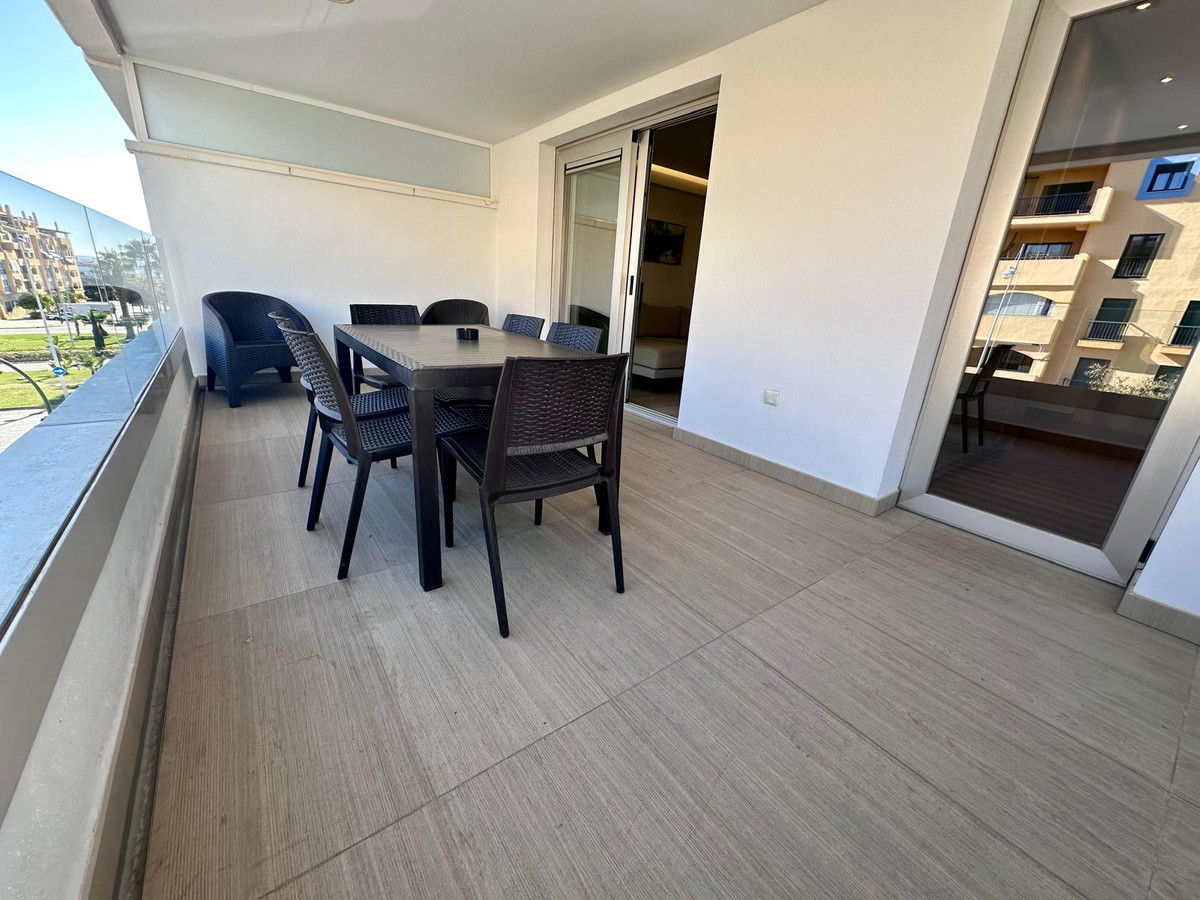 3 Bed Apartment for sale in San Pedro De Alcántara Costa Del Sol, Málaga, Spain