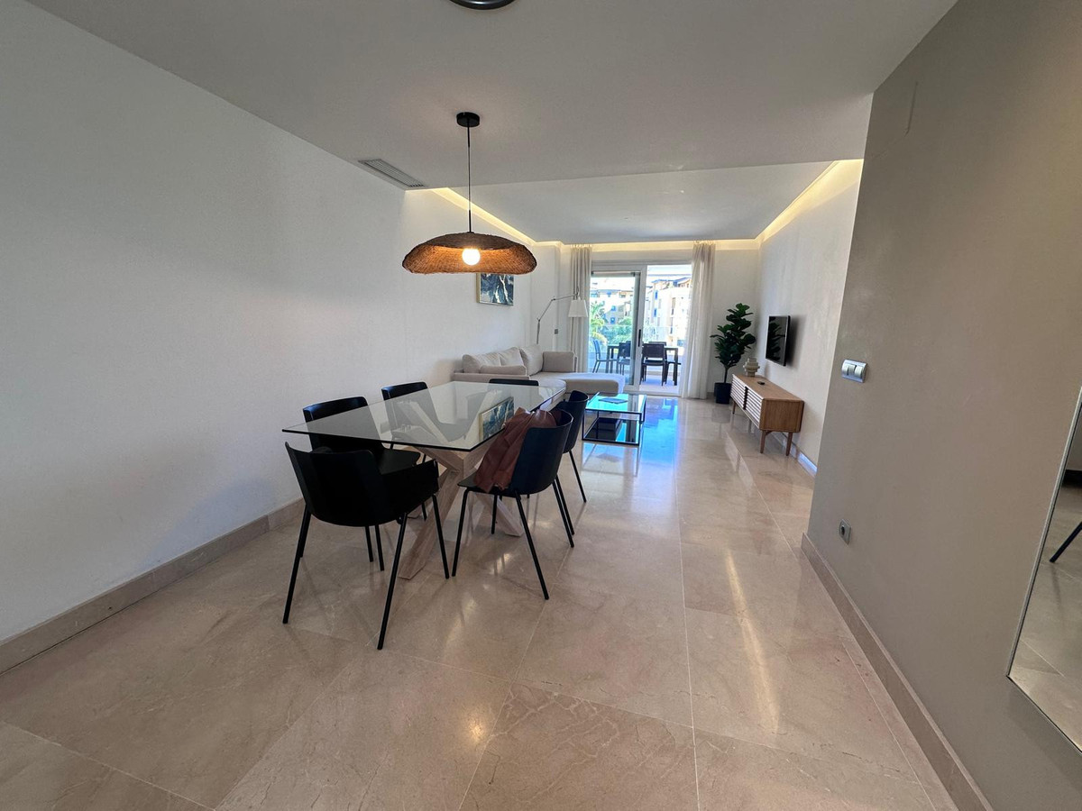 3 Bed Apartment for sale in San Pedro De Alcántara Costa Del Sol, Málaga, Spain