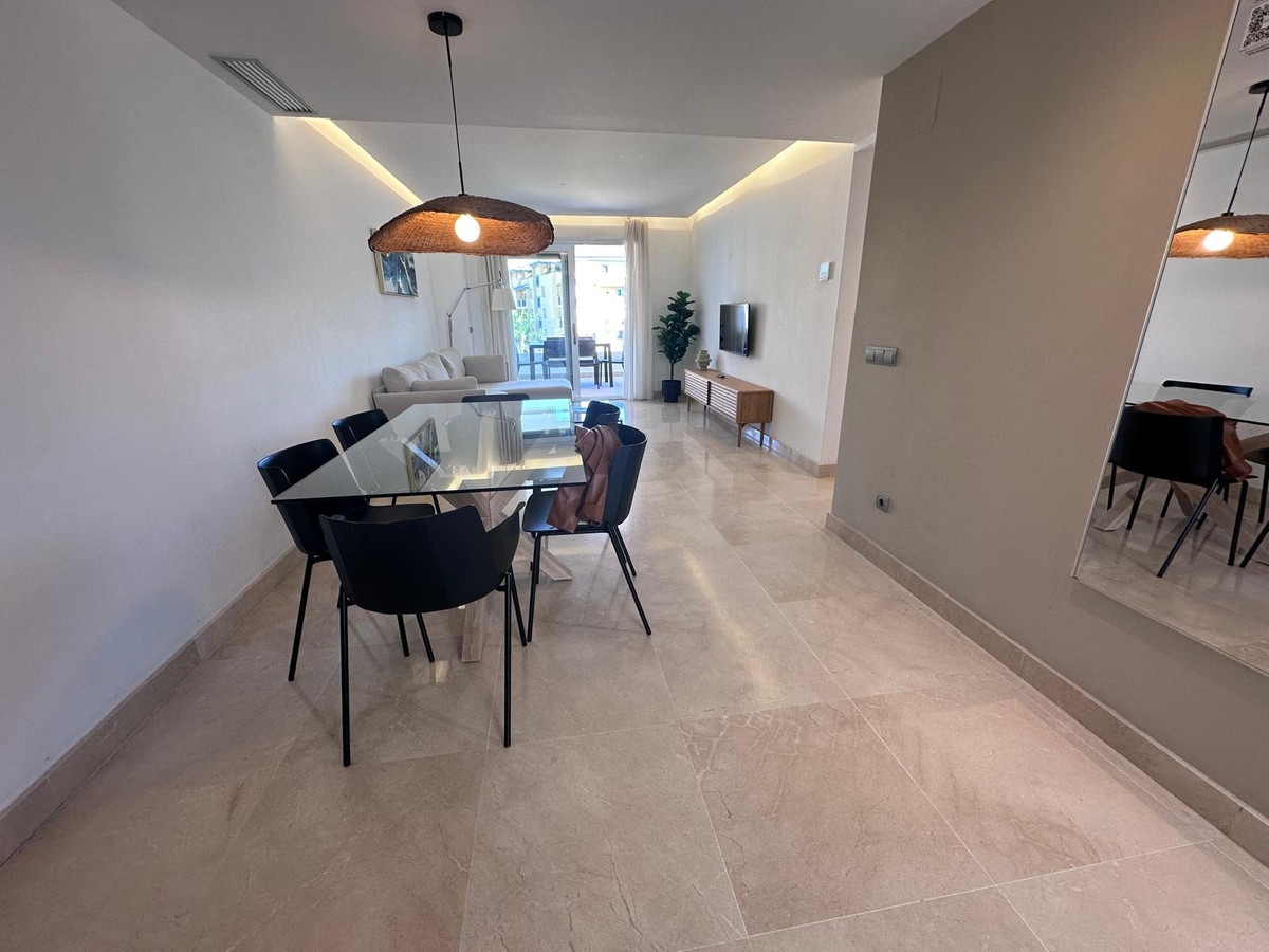 3 Bed Apartment for sale in San Pedro De Alcántara Costa Del Sol, Málaga, Spain