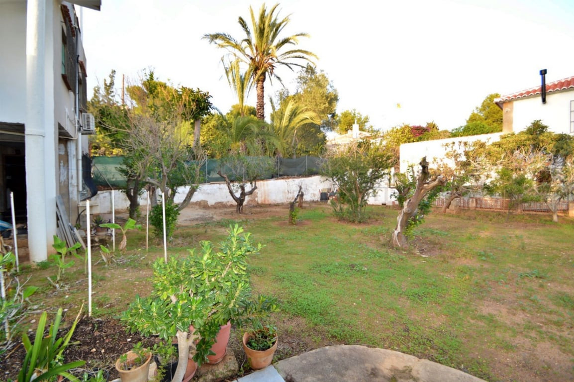 Se vende Villa - Chalet de 7 dormitorios en Costa Blanca, Alicante, España