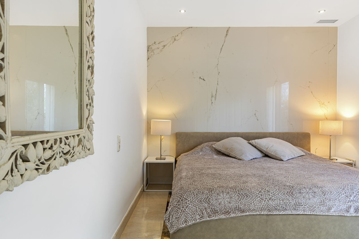 3 Bed Apartment for sale in Los Arqueros Costa Del Sol, Málaga, Spain