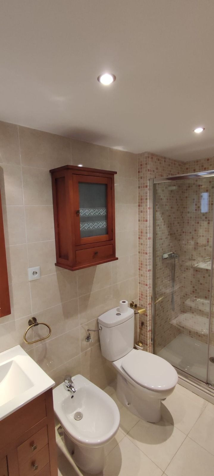 Se vende Apartamento Planta Media de 3 dormitorios en Costa Del Sol, Málaga, España