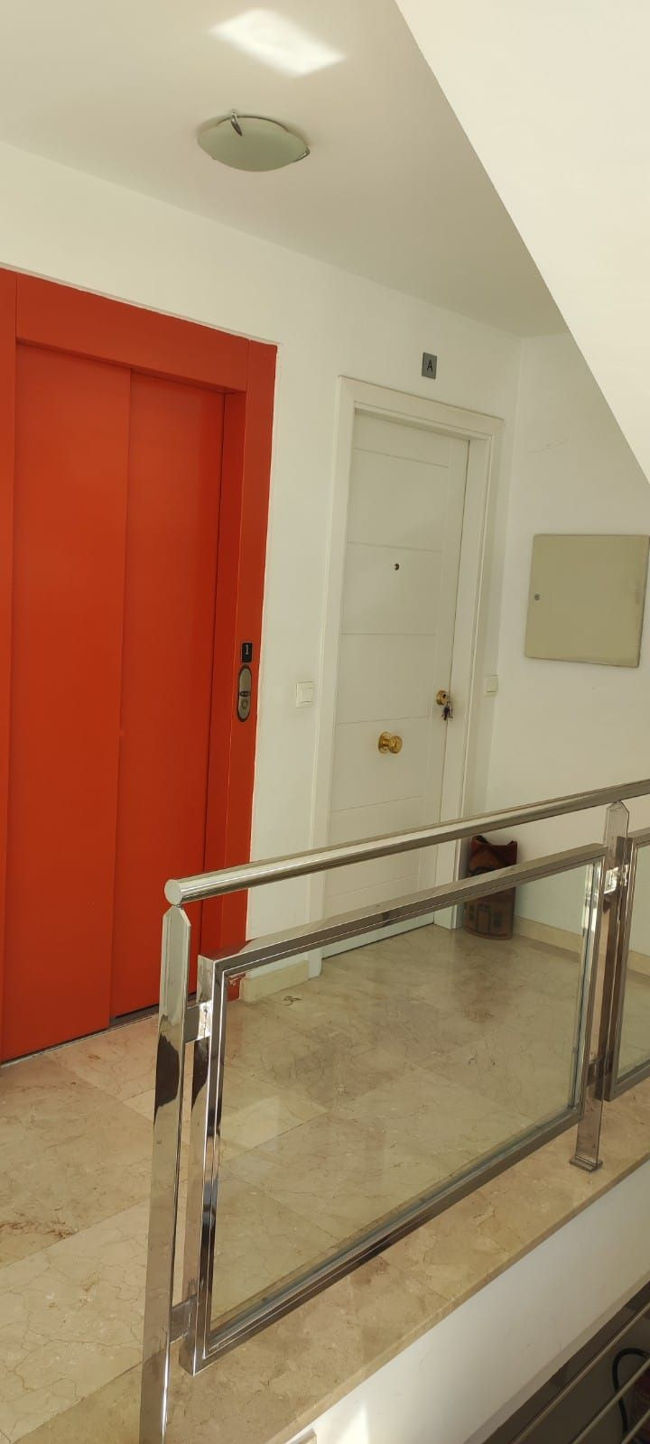 Se vende Apartamento Planta Media de 3 dormitorios en Costa Del Sol, Málaga, España