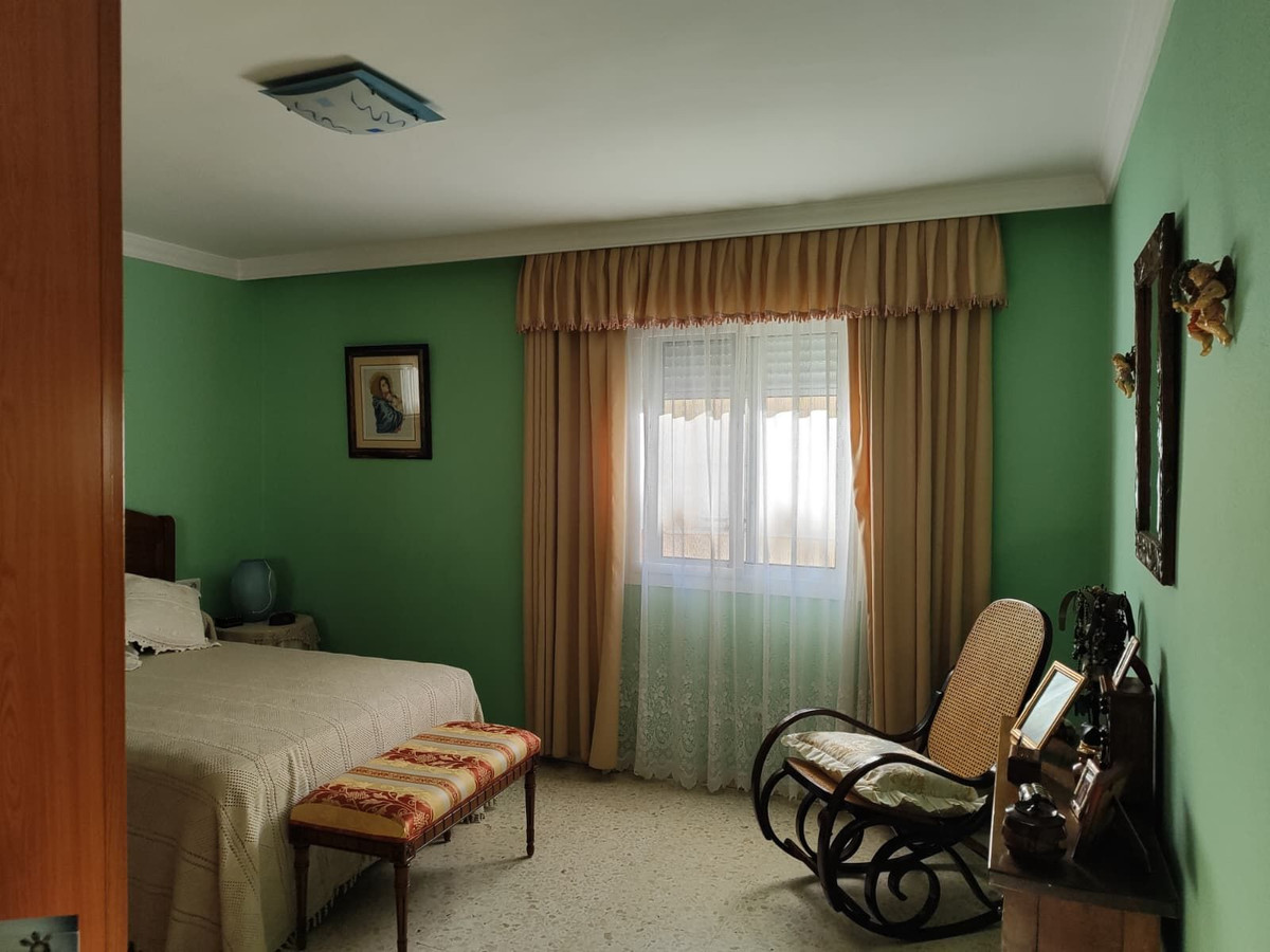 3 Bed Apartment for sale in Torremolinos Costa Del Sol, Málaga, Spain