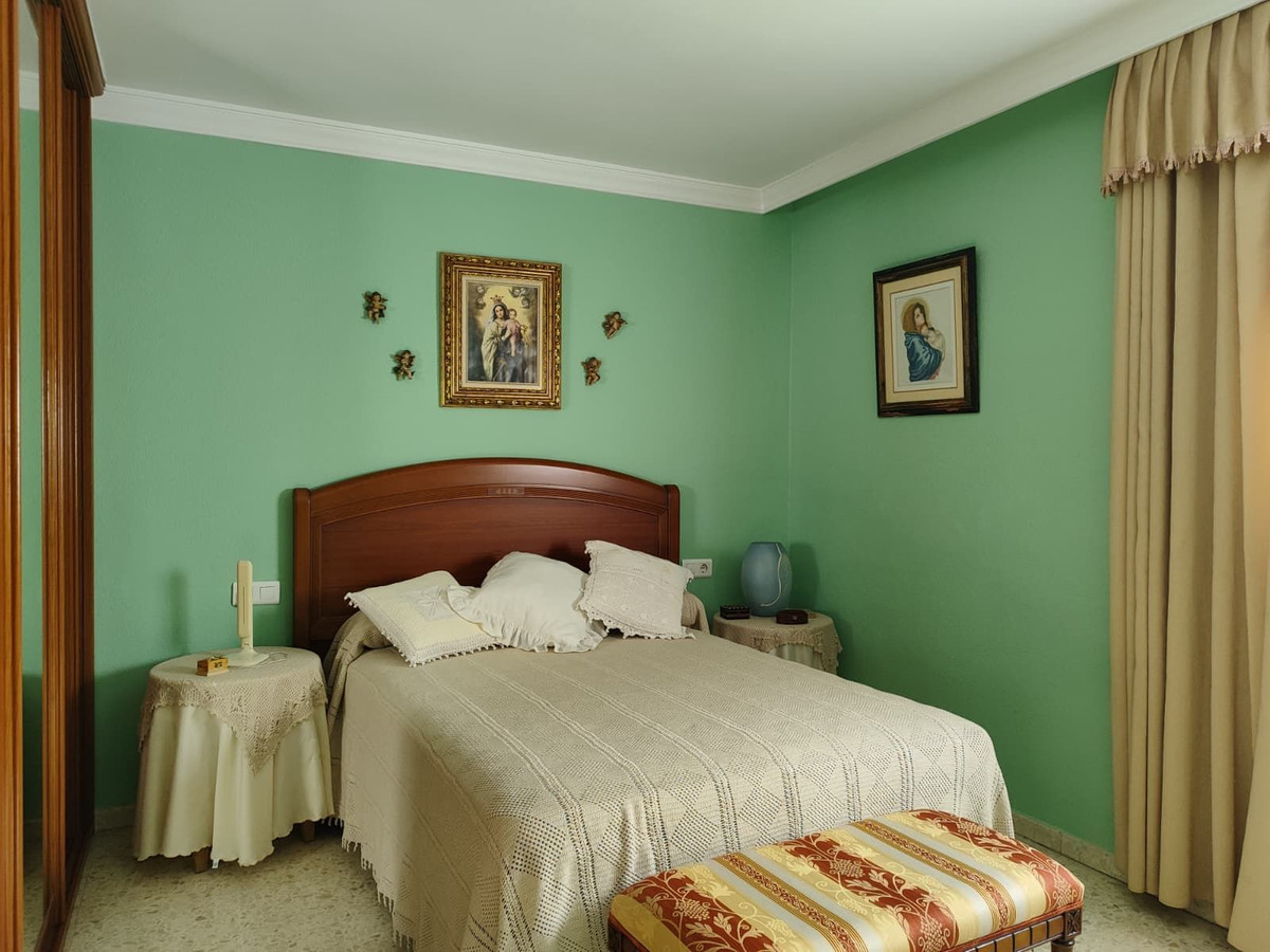 3 Bed Apartment for sale in Torremolinos Costa Del Sol, Málaga, Spain