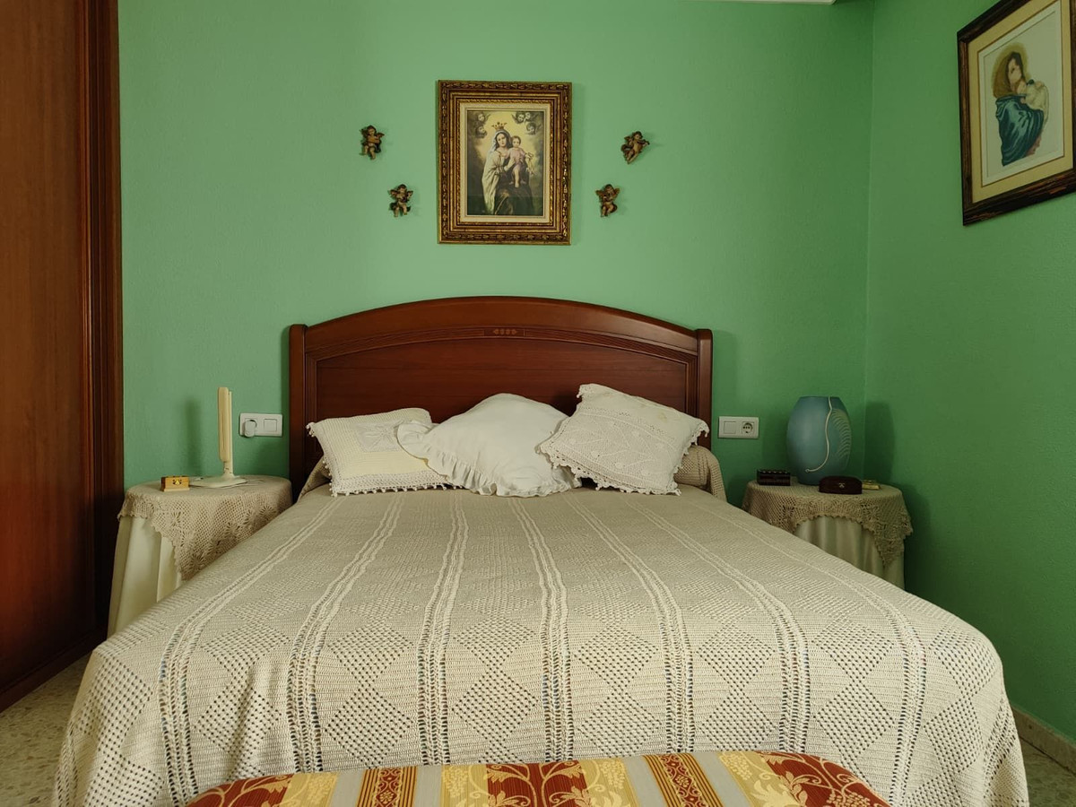 3 Bed Apartment for sale in Torremolinos Costa Del Sol, Málaga, Spain