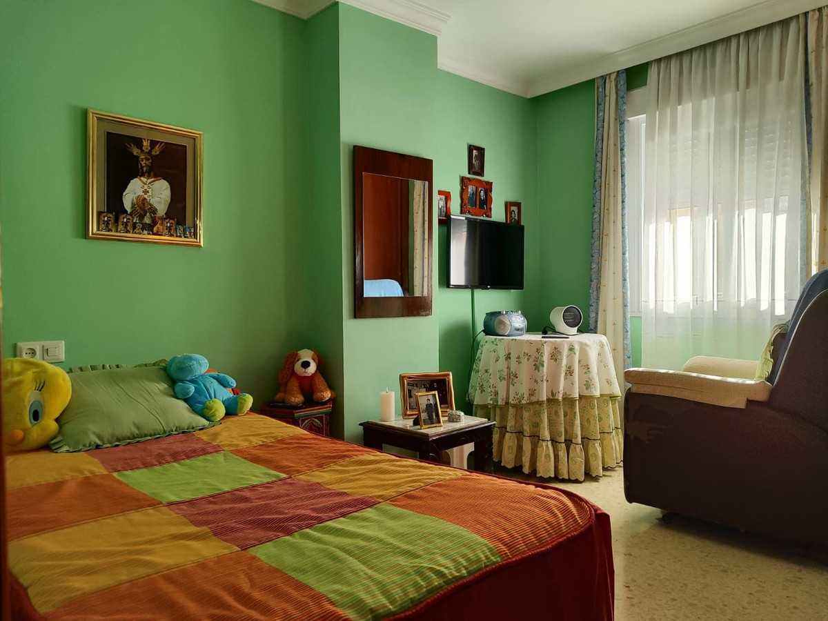3 Bed Apartment for sale in Torremolinos Costa Del Sol, Málaga, Spain