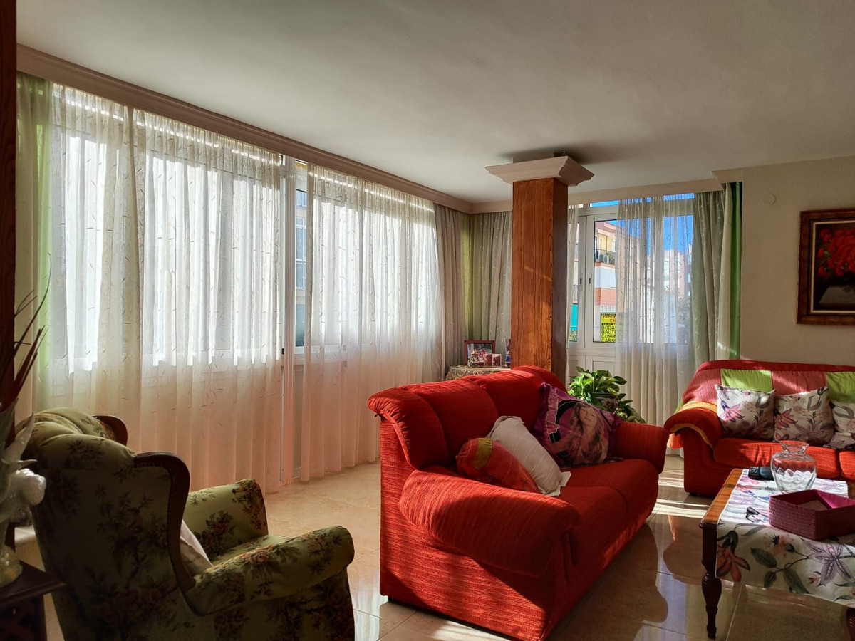 3 Bed Apartment for sale in Torremolinos Costa Del Sol, Málaga, Spain